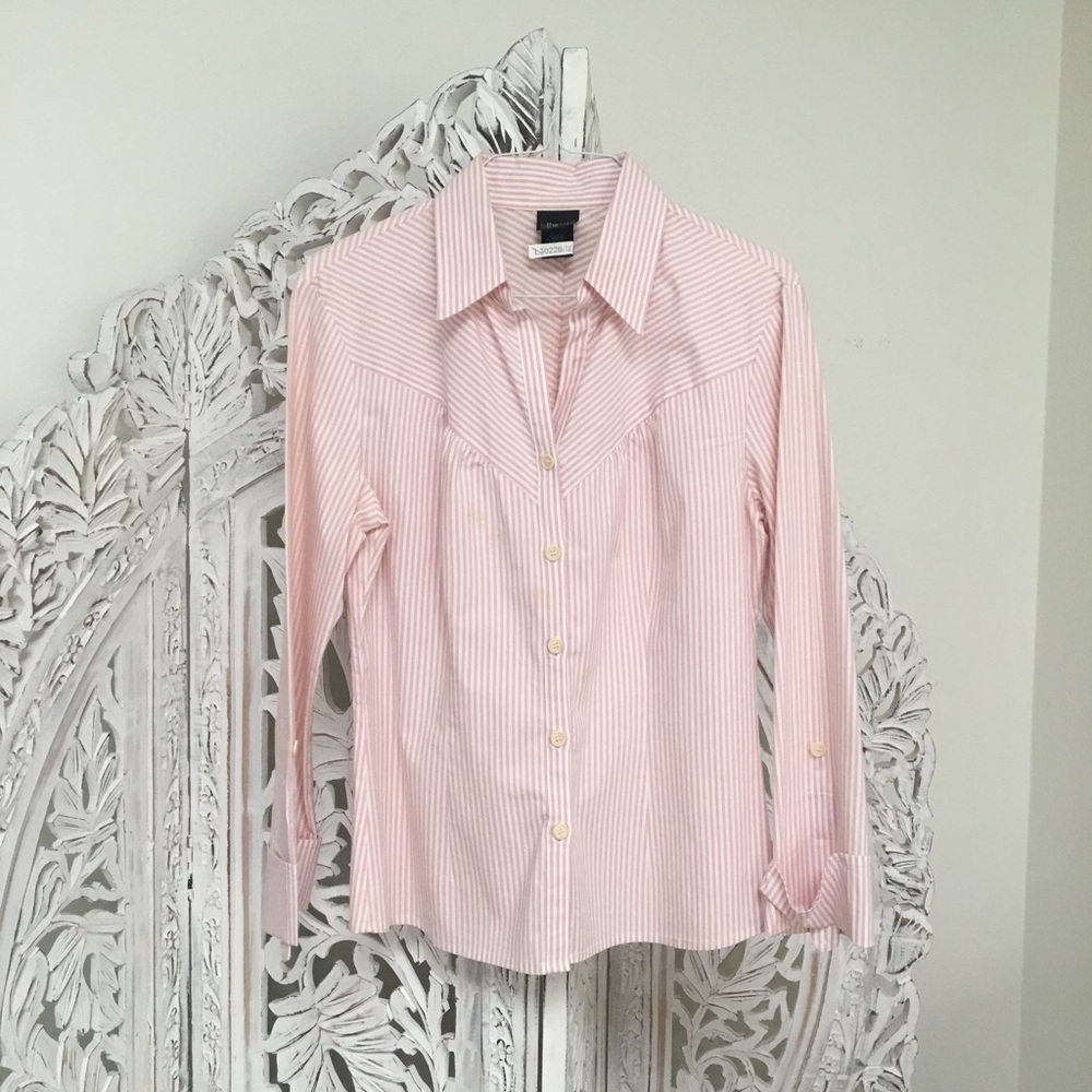 Max Azria To The maxx bouton Down Blouse